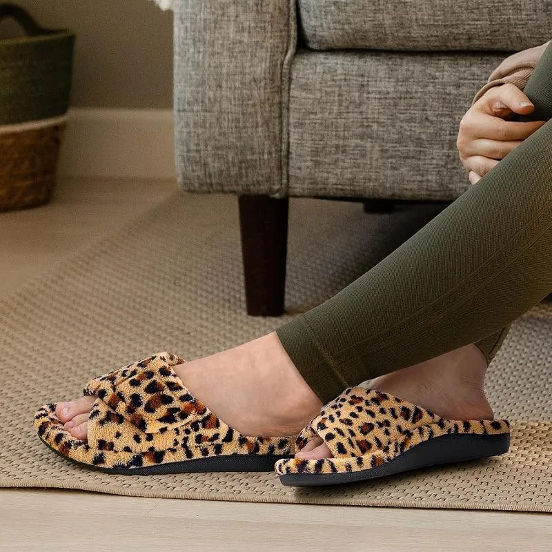 Adjustable Orthopedic Slippers – Comfort and Support Strap