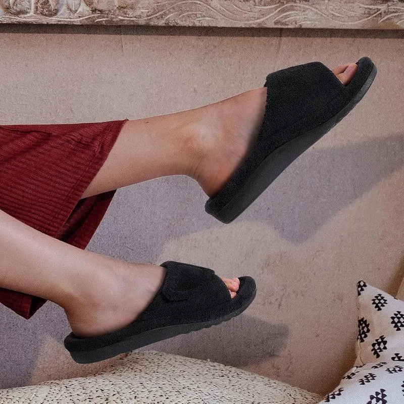 Adjustable Orthopedic Slippers – Comfort and Support Strap