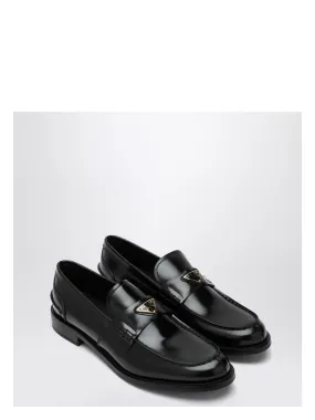 BLACK BRUSHED LEATHER LOAFER