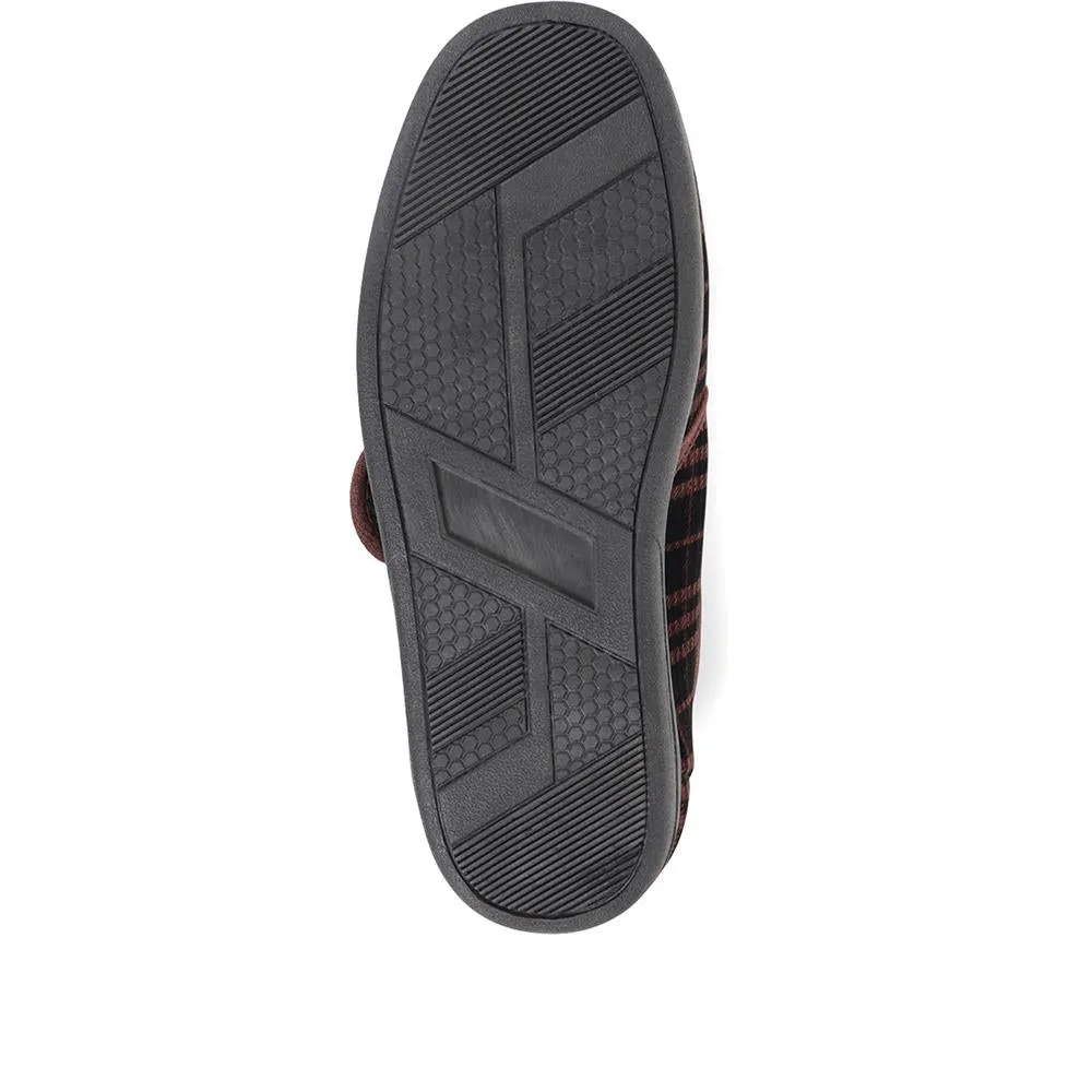 Cosy Tartan Slippers - QINGD36003 / 322 320