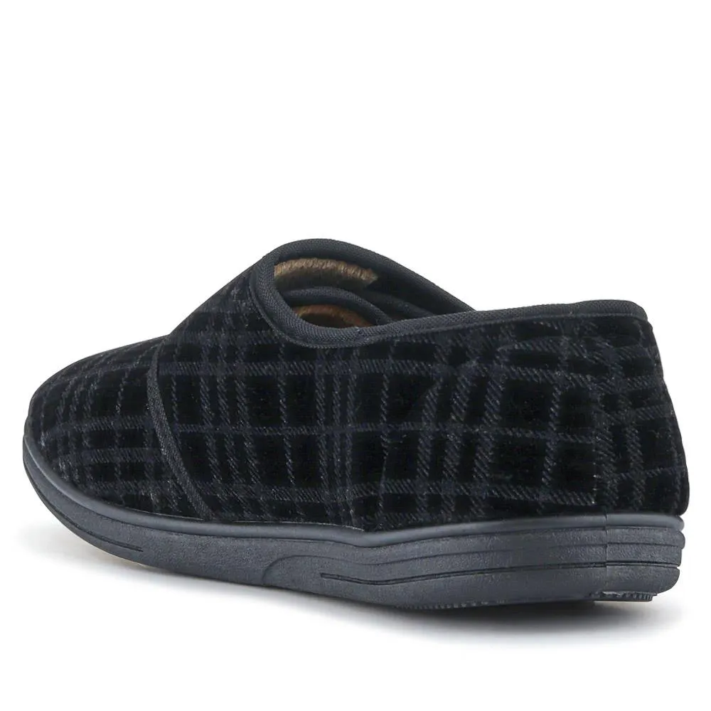 Cosy Tartan Slippers - QINGD36003 / 322 320