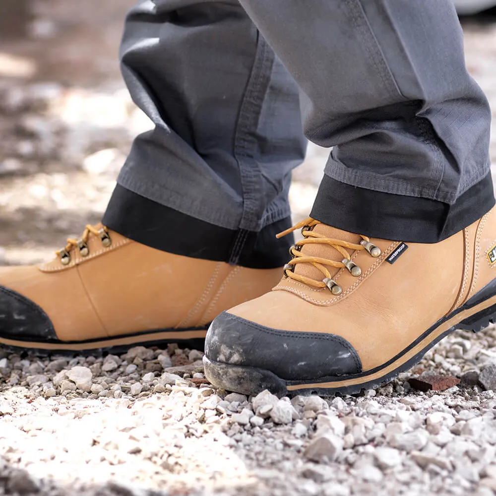 JCB 3CX Safety Work Boots