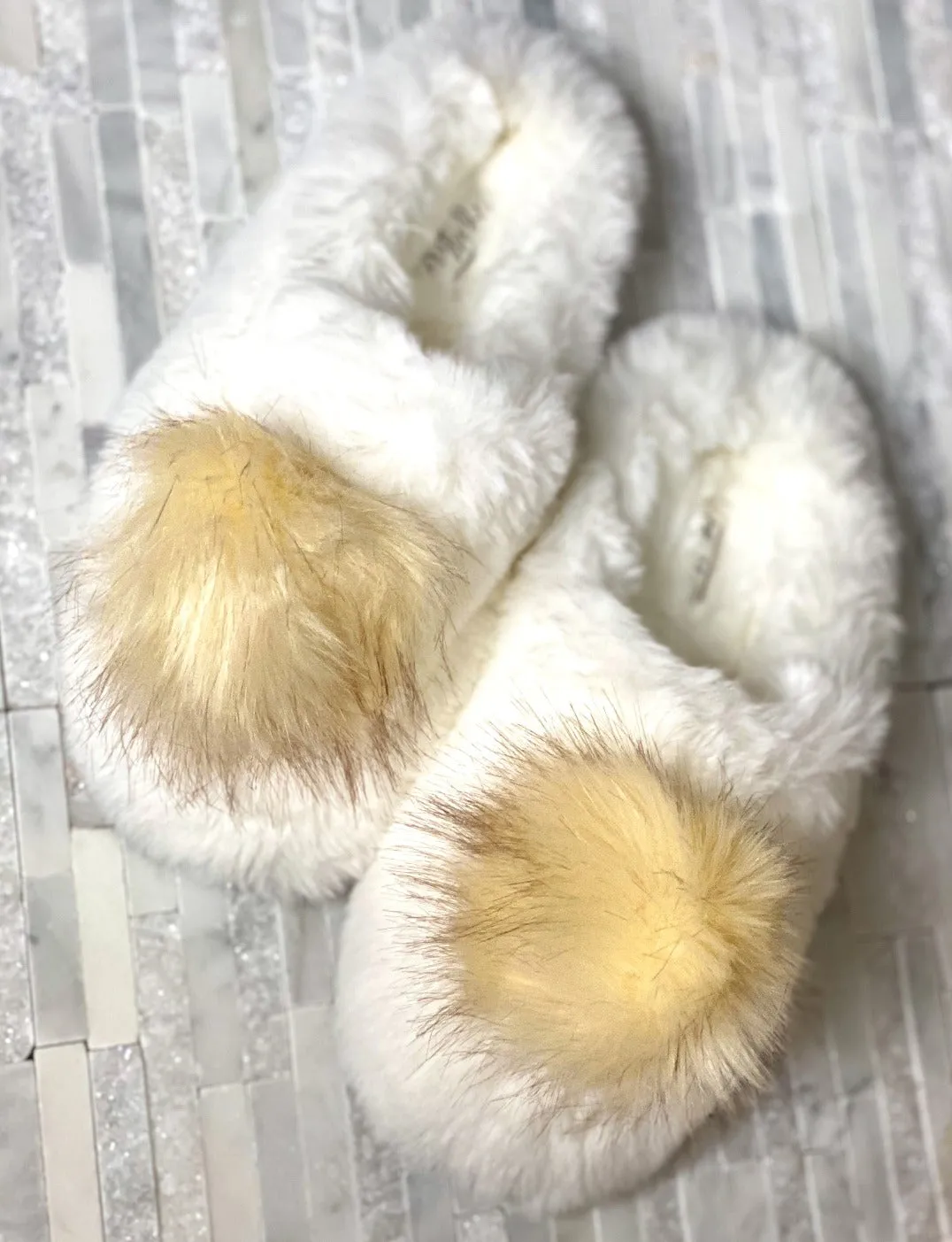 Pom Closed Toe Faux- Fur Comfort Slippers