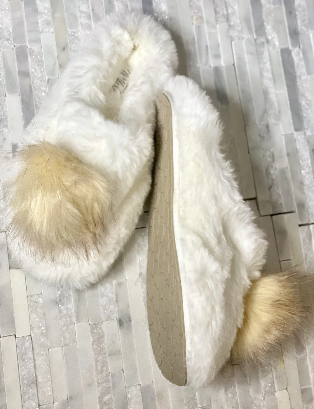 Pom Closed Toe Faux- Fur Comfort Slippers