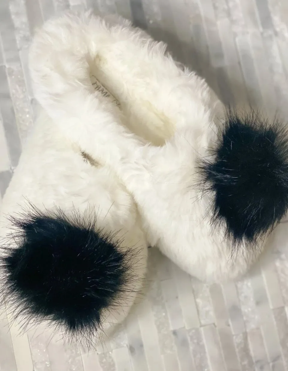 Pom Closed Toe Faux- Fur Comfort Slippers