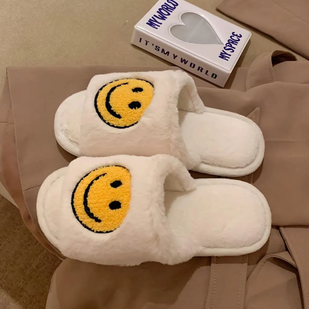 Round Smile Open-toe Plush Slippers