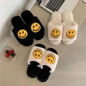 Round Smile Open-toe Plush Slippers