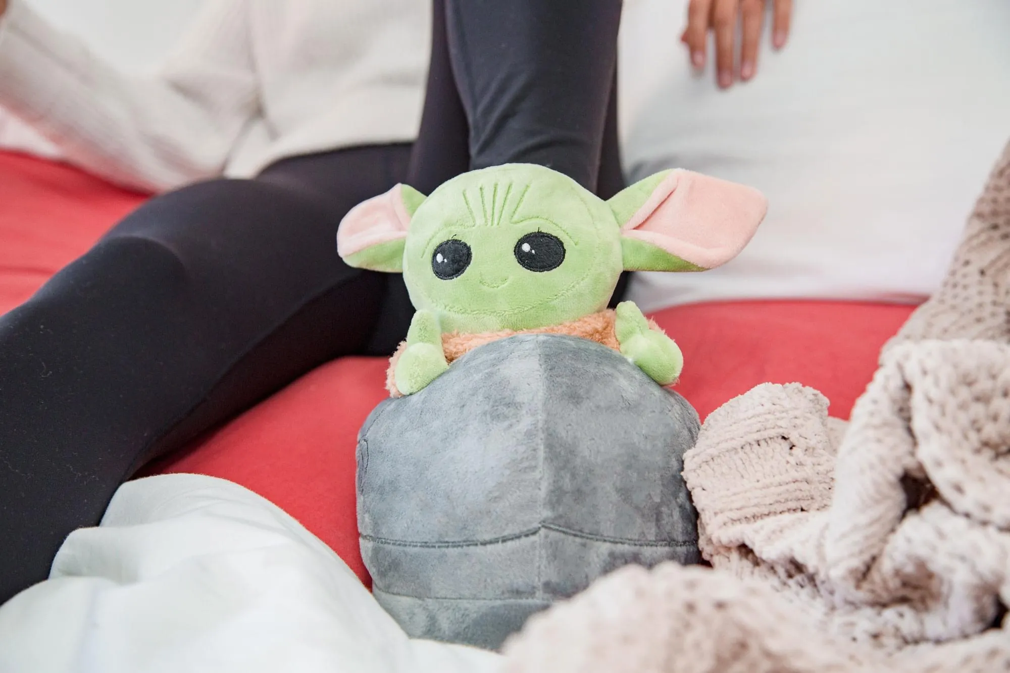 Star Wars: The Mandalorian - Grogu Slippers